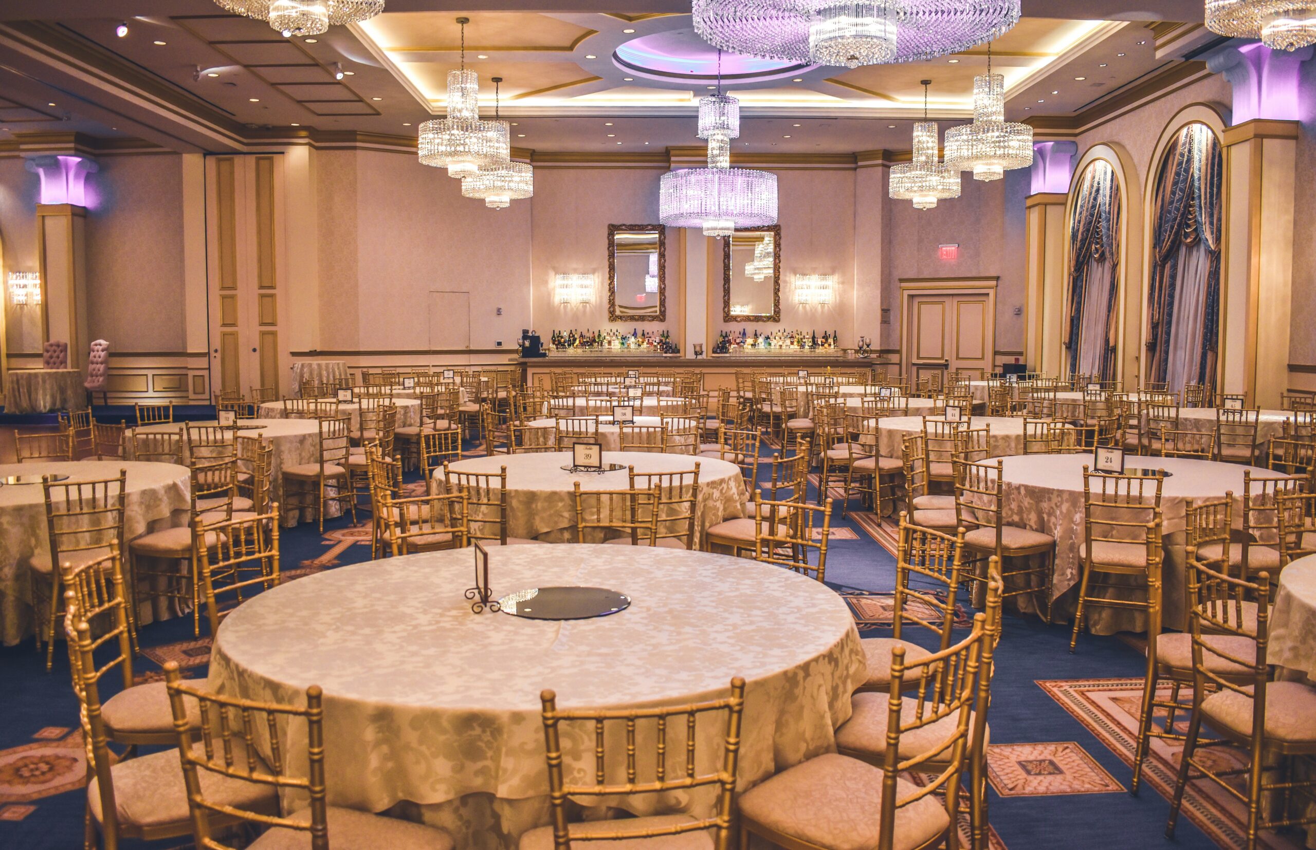 Full-Service vs. Partial Event Planning: Which Stardust Experience is Right for You?